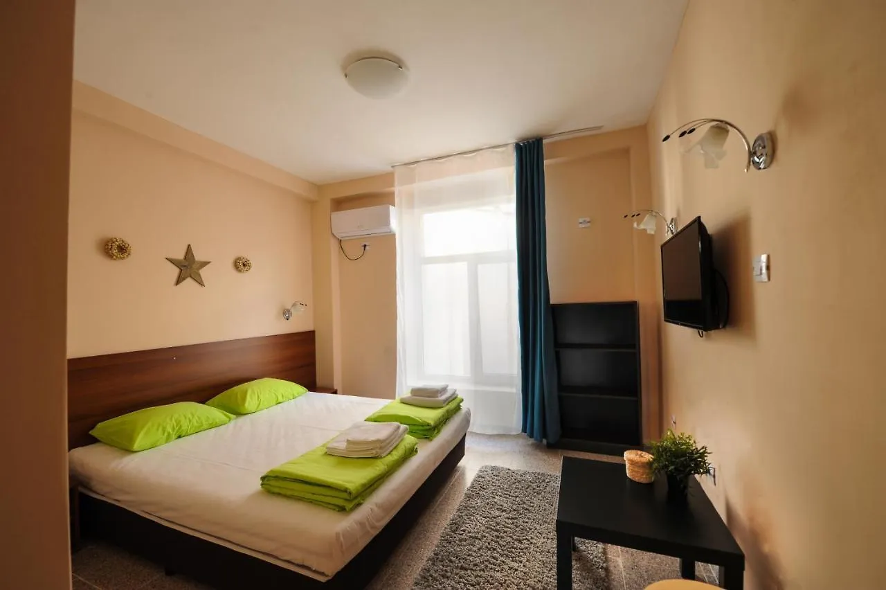 Best Rest Guest Rooms Plovdiv 2*,