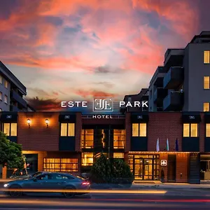 Park Hotel: Urban Chic Luxury With Parking Near Shopping Mall Plovdiv